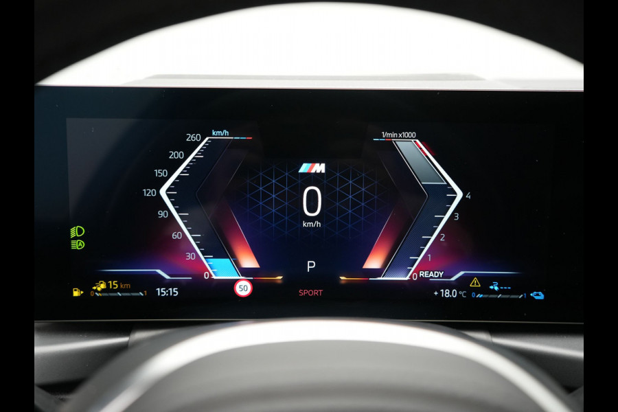 BMW 3 Serie Touring 320e M Sport PHEV SOH 95,9 Dealer O.H | Panodak | Adaptive Cruise | Head Up | Camera | Lederen Sportstoelen Memory & Verwarmd | Blis | Widescreen Navi | Keyless | Apple Carplay | DAB | 18"L.M | Plug In Hybrid