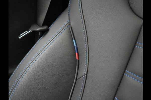 BMW 3 Serie Touring 320e M Sport PHEV SOH 95,9 Dealer O.H | Panodak | Adaptive Cruise | Head Up | Camera | Lederen Sportstoelen Memory & Verwarmd | Blis | Widescreen Navi | Keyless | Apple Carplay | DAB | 18"L.M | Plug In Hybrid