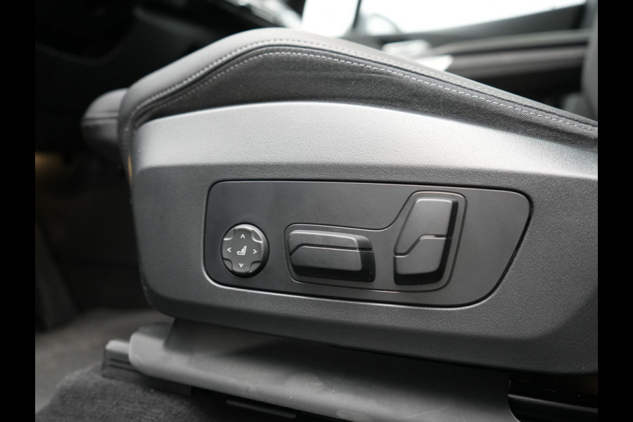 BMW 2 Serie Active Tourer 225e xDrive Luxury Line PHEV 245pk Dealer O.H | Trekhaak | Panodak | Adaptive Cruise | Lederen Sportstoelen Massage & Memory | Stoelen & Stuur Verwarmd | Blis | Sfeerverlichting | Apple Carplay | Widescreen Navigatie | Plug In Hybrid |