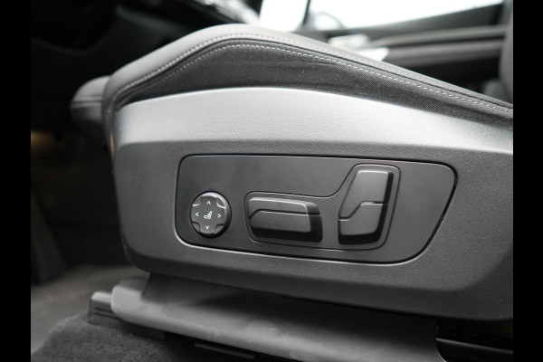 BMW 2 Serie Active Tourer 225e xDrive Luxury Line PHEV 245pk Dealer O.H | Trekhaak | Panodak | Adaptive Cruise | Lederen Sportstoelen Massage & Memory | Stoelen & Stuur Verwarmd | Blis | Sfeerverlichting | Apple Carplay | Widescreen Navigatie | Plug In Hybrid |