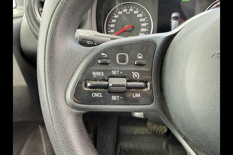 Mercedes-Benz eCitan 112 51 kWh L1 284kkm WLTP Camera MBUX Trekhaak 75kW Snelladen Apple Carplay Cruise Control