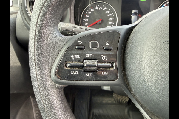 Mercedes-Benz eCitan 112 51 kWh L1 284kkm WLTP Camera MBUX Trekhaak 75kW Snelladen Apple Carplay Cruise Control