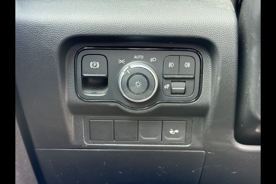 Mercedes-Benz eCitan 112 51 kWh L1 284kkm WLTP Camera MBUX Trekhaak 75kW Snelladen Apple Carplay Cruise Control