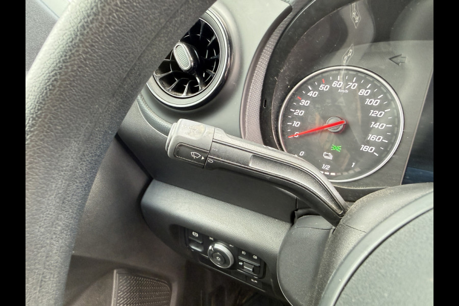 Mercedes-Benz eCitan 112 51 kWh L1 284kkm WLTP Camera MBUX Trekhaak 75kW Snelladen Apple Carplay Cruise Control