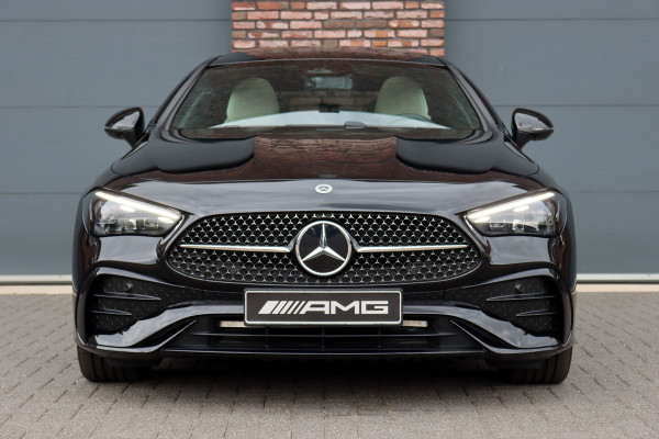 Mercedes-Benz CLE Coupé 300 e AMG Line | Panoramadak | Distronic | Massage | Stoelventilatie | Digital Light | Verwarmd Stuurwiel | Memory | Keyless Go | Leder |
