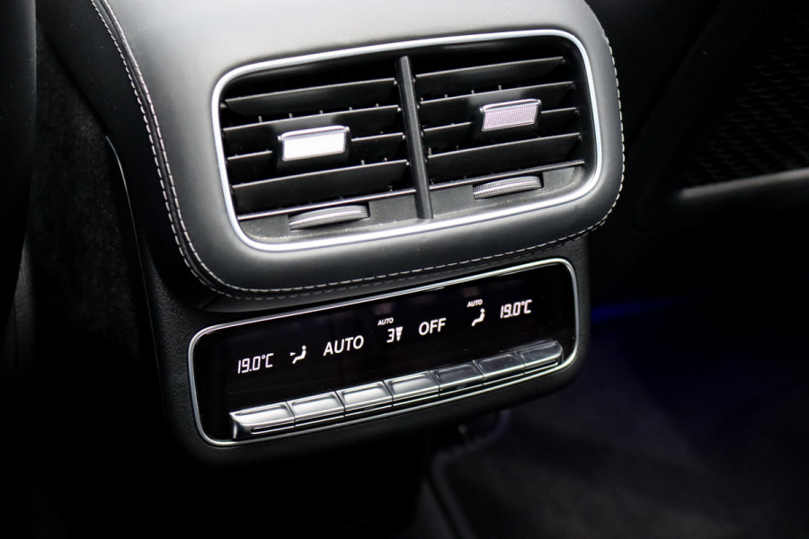 Mercedes-Benz GLE AMG 53 Hybrid 4MATIC+ | Luchtvering | Comfortpakket+ Achter | MBUX Tablet | Panoramadak | Trekhaak | Burmester | Memory | Surround Camera | HUD | Keyless Go | Nappa Leder | Augmented Reality |