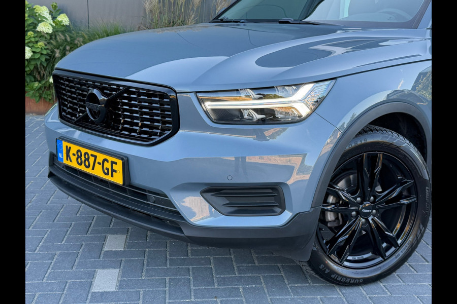 Volvo XC40 1.5 T2 Momentum Core CLIMATE|CAMERA|TREKHAAK|NAVIGATIE