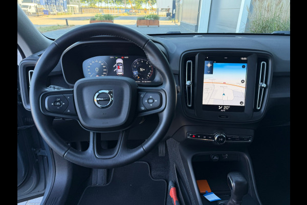Volvo XC40 1.5 T2 Momentum Core CLIMATE|CAMERA|TREKHAAK|NAVIGATIE