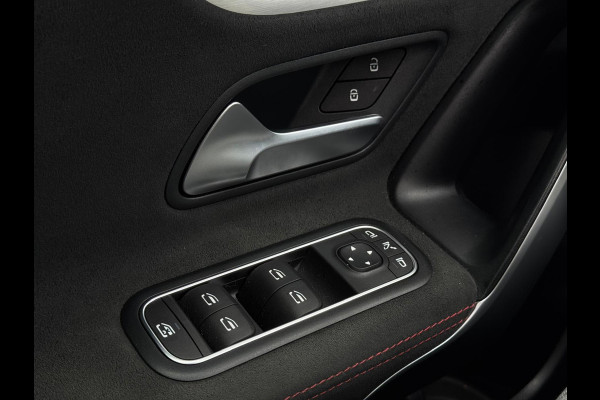 Mercedes-Benz A-Klasse 250 e AMG Line FULL PANO|WIDESCREEN|LEDER|SFEERVERLICHTING