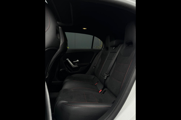 Mercedes-Benz A-Klasse 250 e AMG Line FULL PANO|WIDESCREEN|LEDER|SFEERVERLICHTING