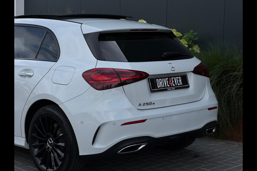 Mercedes-Benz A-Klasse 250 e AMG Line FULL PANO|WIDESCREEN|LEDER|SFEERVERLICHTING