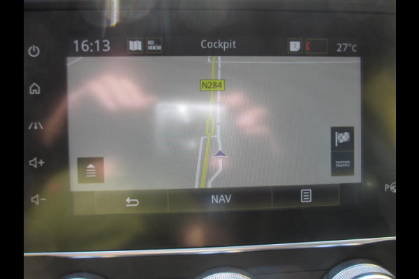Renault Kadjar 1.3 TCe 140PK Intens | NAVI | CAMERA | 19" LM | DEALER ONDERHOUDEN | STOELVERWARMING | LED | CLIMAT CONTROL |
