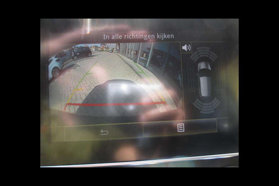 Renault Kadjar 1.3 TCe 140PK Intens | NAVI | CAMERA | 19" LM | DEALER ONDERHOUDEN | STOELVERWARMING | LED | CLIMAT CONTROL |