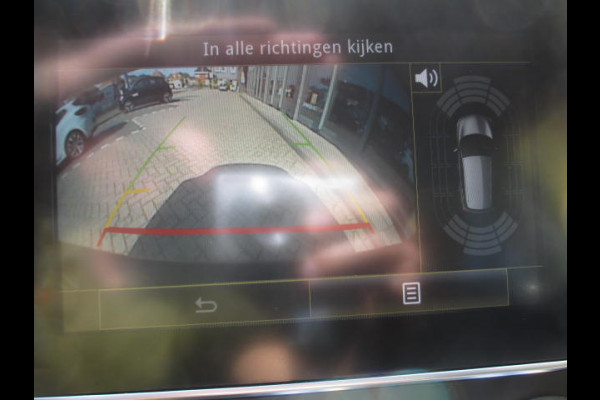 Renault Kadjar 1.3 TCe 140PK Intens | NAVI | CAMERA | 19" LM | DEALER ONDERHOUDEN | STOELVERWARMING | LED | CLIMAT CONTROL |