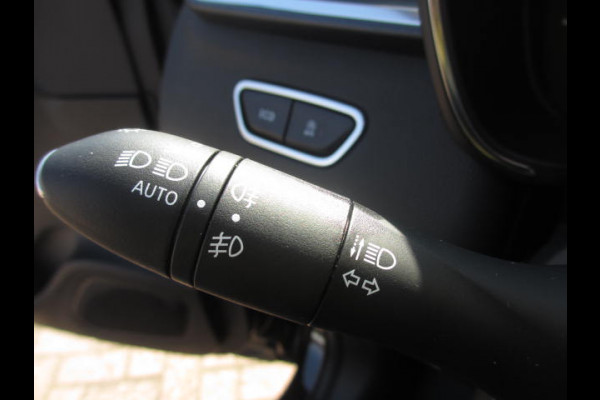 Renault Kadjar 1.3 TCe 140PK Intens | NAVI | CAMERA | 19" LM | DEALER ONDERHOUDEN | STOELVERWARMING | LED | CLIMAT CONTROL |