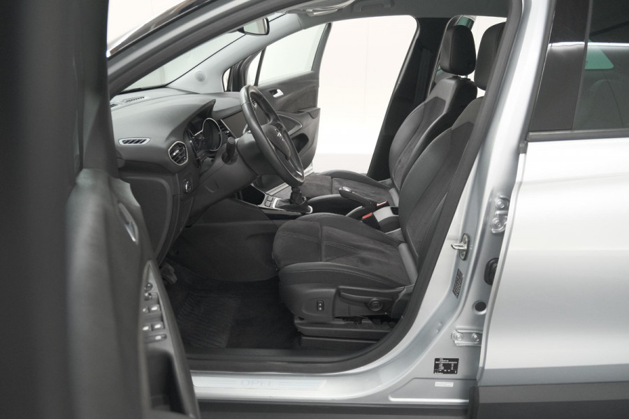 Opel Crossland Turbo 110 Ultimate | Camera | Dodehoekdetectie | Comfort Pakket | Apple Carplay