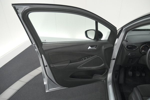 Opel Crossland Turbo 110 Ultimate | Camera | Dodehoekdetectie | Comfort Pakket | Apple Carplay