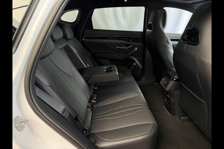 BYD SEAL U 217PK BOOST PHEV NIEUWE AUTO PANO HEADUP 360.CAM STOEL/STUUR VERW STOEL.VENTILATIE INFINITY/AUDIO 12/2025
