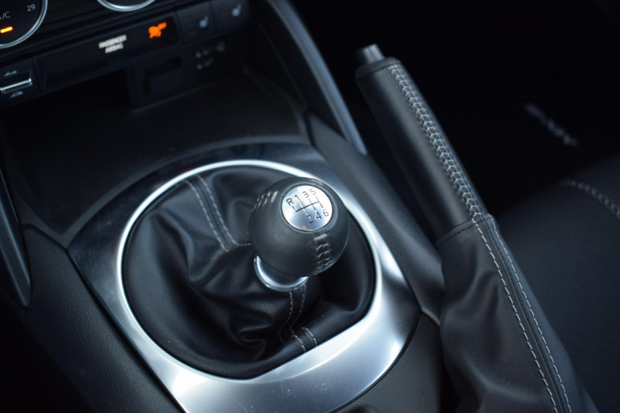 Mazda MX-5 RF 2.0 SkyActiv-G 184 Exclusive-Line | Hardtop | 184pk | Bose | Leer | Stoelverwarming