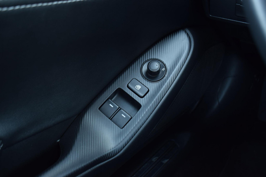 Mazda MX-5 RF 2.0 SkyActiv-G 184 Exclusive-Line | Hardtop | 184pk | Bose | Leer | Stoelverwarming