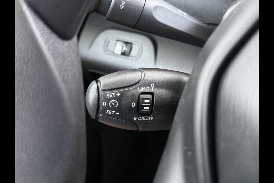 Peugeot Partner 1.5HDI 102PK Lang L2 Navi Airco Apple Carplay Android Auto Cruise Control Pdc Premium Bluetooth DAB Tussenwand Schuifdeur Achterdeuren Euro 6 1e Eigenaar Dealeronderhouden Origineel Nederlandse Auto
