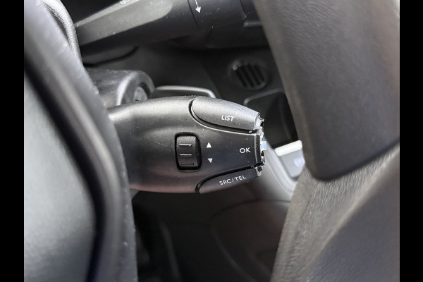 Peugeot Partner 1.5HDI 102PK Lang L2 Navi Airco Apple Carplay Android Auto Cruise Control Pdc Premium Bluetooth DAB Tussenwand Schuifdeur Achterdeuren Euro 6 1e Eigenaar Dealeronderhouden Origineel Nederlandse Auto