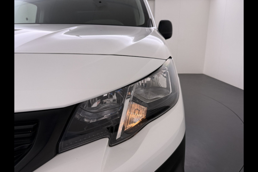 Peugeot Partner 1.5HDI 102PK Lang L2 Navi Airco Apple Carplay Android Auto Cruise Control Pdc Premium Bluetooth DAB Tussenwand Schuifdeur Achterdeuren Euro 6 1e Eigenaar Dealeronderhouden Origineel Nederlandse Auto