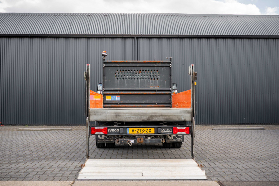 Iveco Daily 35C14 | 136 PK | N1 | Laadklep | 3.5T Trekhaak | Navi | Airco