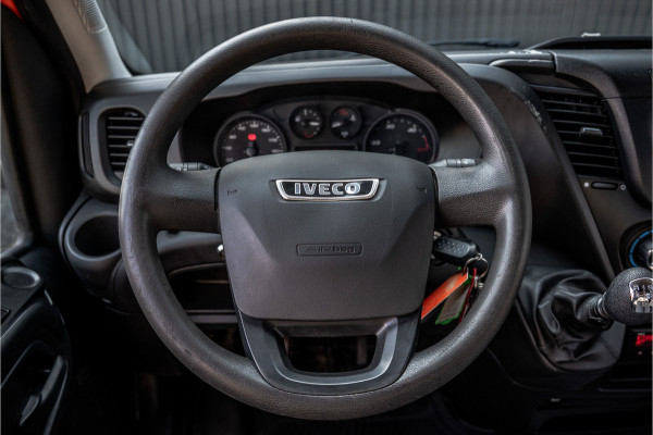 Iveco Daily 35C14 | 136 PK | N1 | Laadklep | 3.5T Trekhaak | Navi | Airco