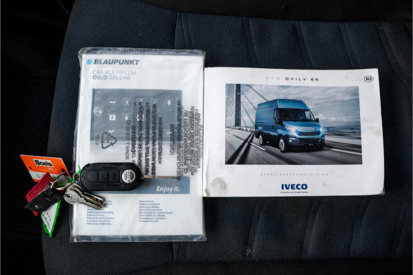 Iveco Daily 35C14 | 136 PK | N1 | Laadklep | 3.5T Trekhaak | Navi | Airco