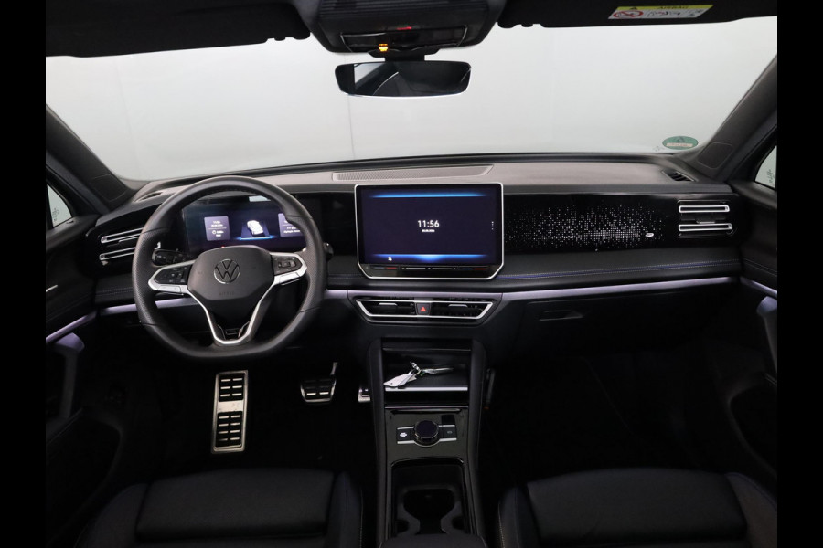 Volkswagen Tiguan 1.5 eHybrid R-Line Edition | Private lease vanaf €931 | 272 pk Automaat (DSG) | Verlengde garantie | Navigatie | Panoramadak | Trekhaak (wegklapbaar) | Achteruitrijcamera | Lederen bekleding | Stoelverwarming/ventilatie | R-Line |