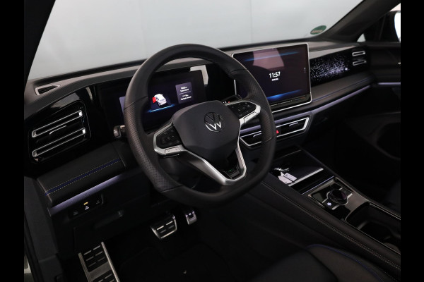 Volkswagen Tiguan 1.5 eHybrid R-Line Edition | Private lease vanaf €931 | 272 pk Automaat (DSG) | Verlengde garantie | Navigatie | Panoramadak | Trekhaak (wegklapbaar) | Achteruitrijcamera | Lederen bekleding | Stoelverwarming/ventilatie | R-Line |
