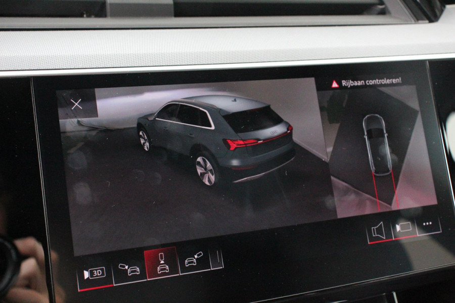 Audi e-tron e-tron 55 quattro advanced Pro Line Plus 408pk! | Navigatie | Climate Control | Electrisch bedienbare achterklep | Camera | Alcantara