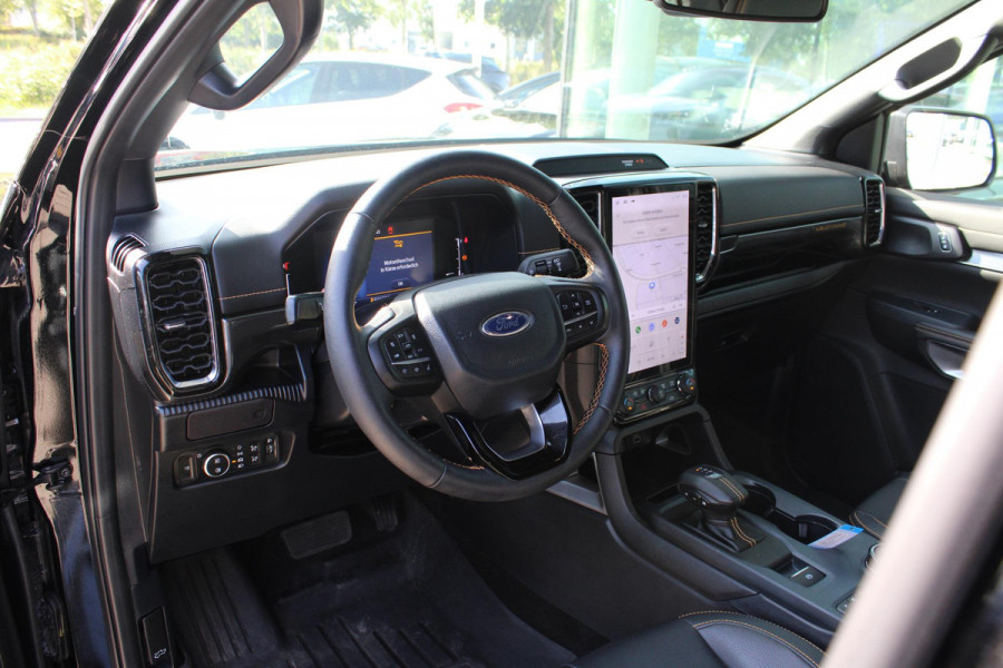 Ford Ranger 2.0 Double Cab EcoBlue Wildtrak | Nette Auto! | Trekhaak | 360 graden camera | Rollertop Elektrisch | Stoelverwarming | Adaptive Cruise Control |