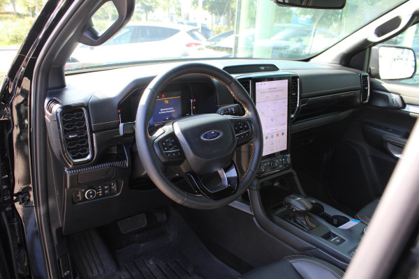 Ford Ranger 2.0 Double Cab EcoBlue Wildtrak | Nette Auto! | Trekhaak | 360 graden camera | Rollertop Elektrisch | Stoelverwarming | Adaptive Cruise Control |