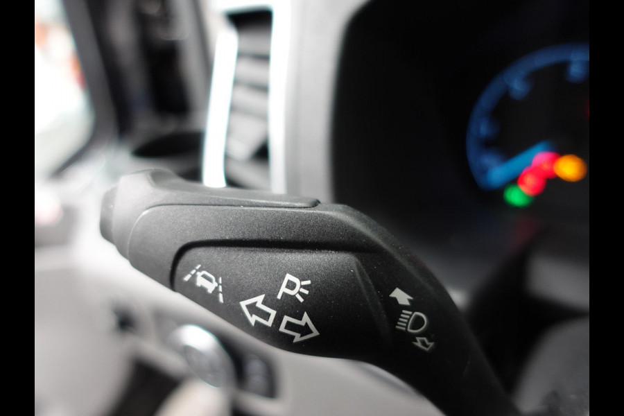 Ford Transit 310 2.0 TDCI L2H2 Trend Automaat Airco Bluetooth Camera Cruise Control