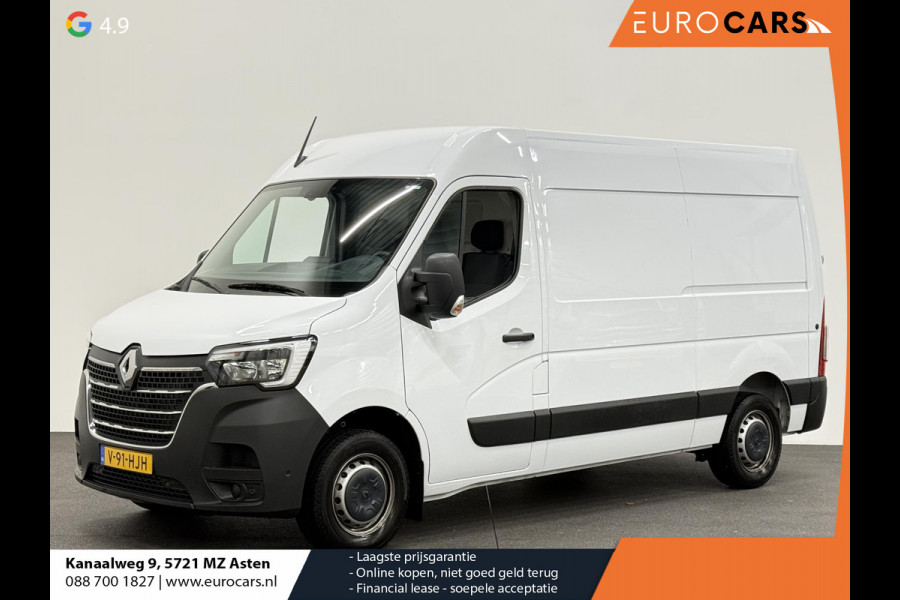 Renault Master T33 2.3 dCi 135 L2H2 BPM VRIJ! Airco Cruise control Parkeersensoren Navigatie Trekhaak