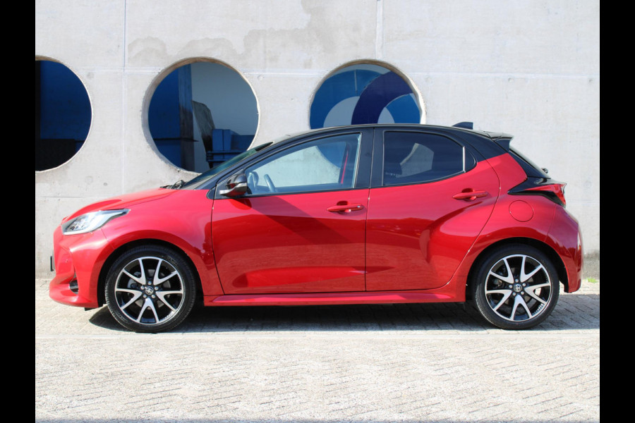 Toyota Yaris 1.5 Hybrid Executive | KEYLESS ENTRY | STOELVERWARMING | APPLE CARPLAY / ANDROID AUTO |