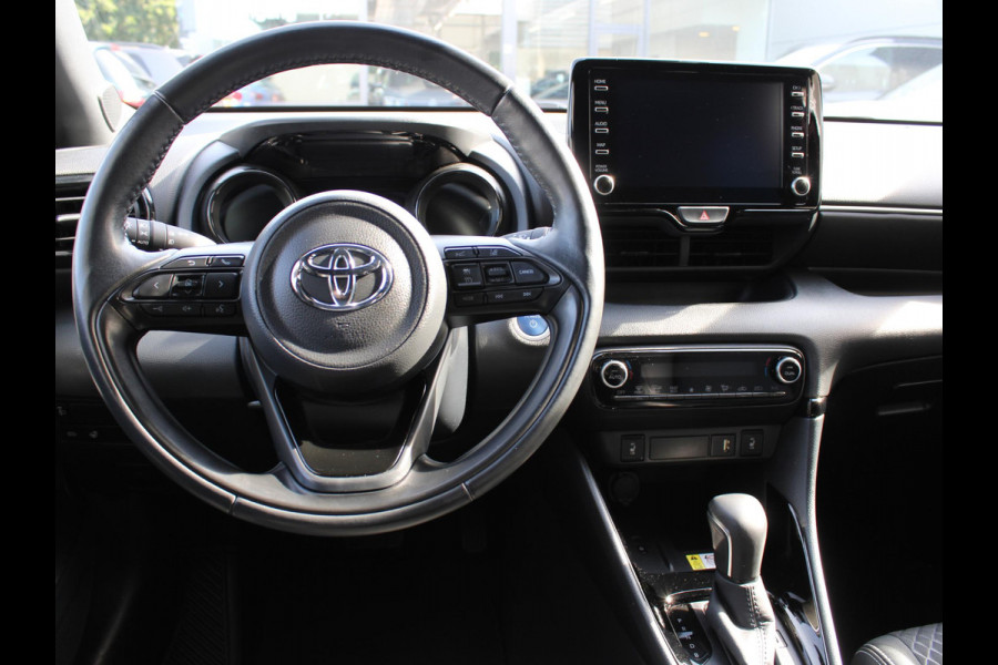 Toyota Yaris 1.5 Hybrid Executive | KEYLESS ENTRY | STOELVERWARMING | APPLE CARPLAY / ANDROID AUTO |