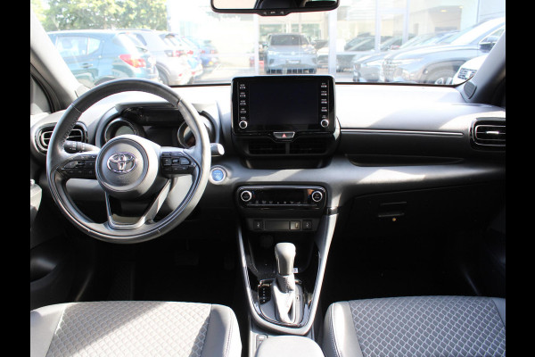 Toyota Yaris 1.5 Hybrid Executive | KEYLESS ENTRY | STOELVERWARMING | APPLE CARPLAY / ANDROID AUTO |