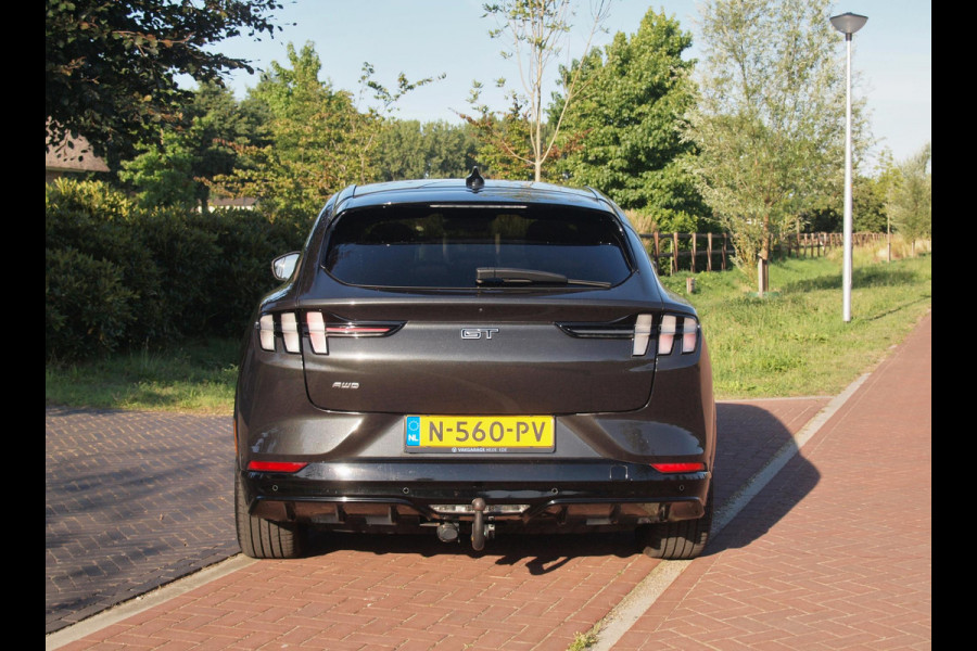 Ford Mustang Mach-E GT Extended AWD 98 kWh | 486 PK | Trekhaak | Panoramadak | Bang & Olufsen | 360 Camera |