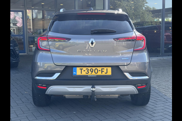 Renault Captur 1.6 E-Tech PHEV 160pk Intens | Trekhaak | Stoelverwarming | 18 Inch | Dodehoeksensoren | Camera | Climate Control |