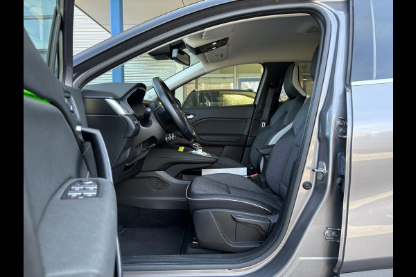Renault Captur 1.6 E-Tech PHEV 160pk Intens | Trekhaak | Stoelverwarming | 18 Inch | Dodehoeksensoren | Camera | Climate Control |