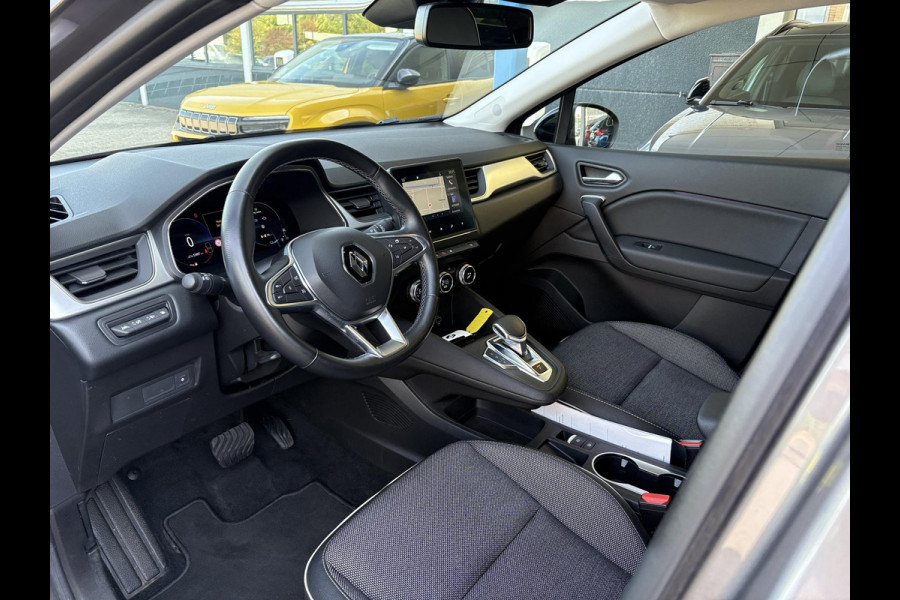 Renault Captur 1.6 E-Tech PHEV 160pk Intens | Trekhaak | Stoelverwarming | 18 Inch | Dodehoeksensoren | Camera | Climate Control |