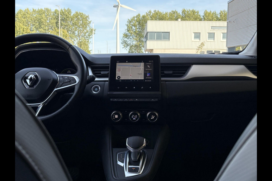 Renault Captur 1.6 E-Tech PHEV 160pk Intens | Trekhaak | Stoelverwarming | 18 Inch | Dodehoeksensoren | Camera | Climate Control |