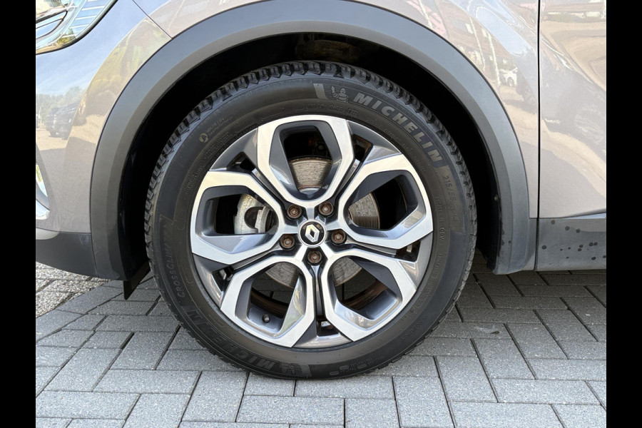 Renault Captur 1.6 E-Tech PHEV 160pk Intens | Trekhaak | Stoelverwarming | 18 Inch | Dodehoeksensoren | Camera | Climate Control |