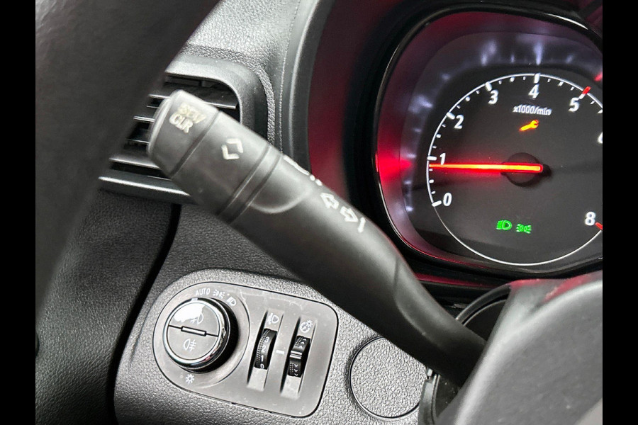 Opel Combo 1.5D L1H1 Edition Airco Carplay Navigatie Cruise Control Parkeersensoren Trekhaak 3 Zits