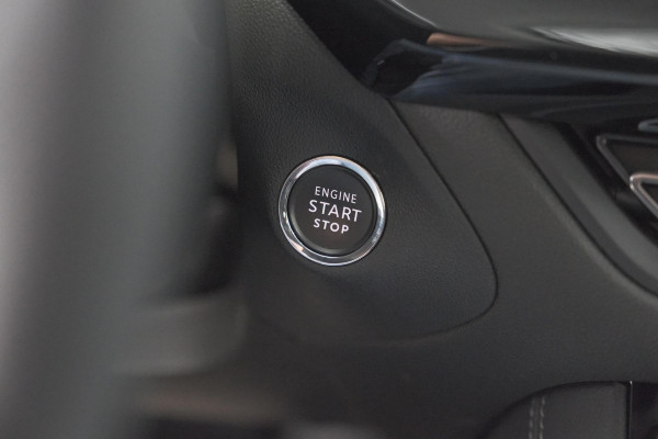Opel Grandland 1.6 Turbo Plug-In Hybrid 225 GS | Adaptieve Cruise Control | Alacantara Pakket | Apple Carplay