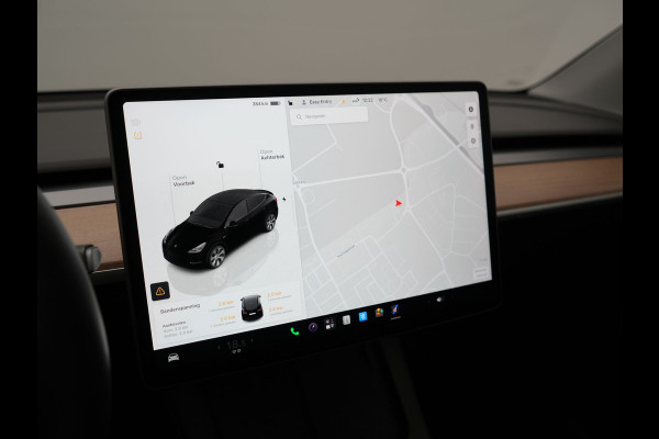 Tesla Model Y Long Range AWD 75 kWh 441pk | Full Self-Driving Capability | Panodak | Adaptive Cruise | Lederen Sportstoelen Memory & Verwarmd | Camera | Navigatie |