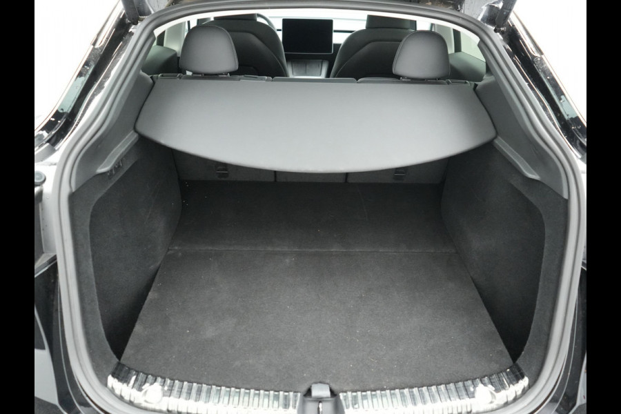 Tesla Model Y Long Range AWD 75 kWh 441pk | Full Self-Driving Capability | Panodak | Adaptive Cruise | Lederen Sportstoelen Memory & Verwarmd | Camera | Navigatie |